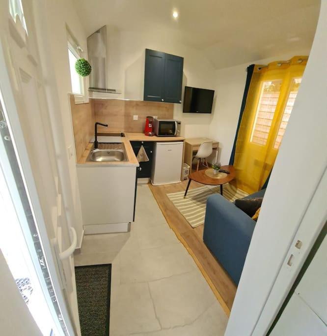 Petite Maison Cosy Dans Un Jardin. Ermont Εξωτερικό φωτογραφία